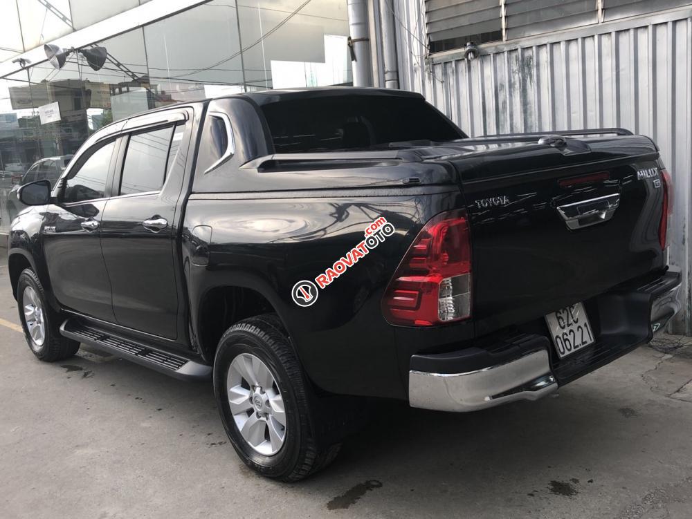 Cần bán xe Toyota Hilux năm sản xuất 2015, màu đen, nhập khẩu nguyên chiếc giá cạnh tranh-2