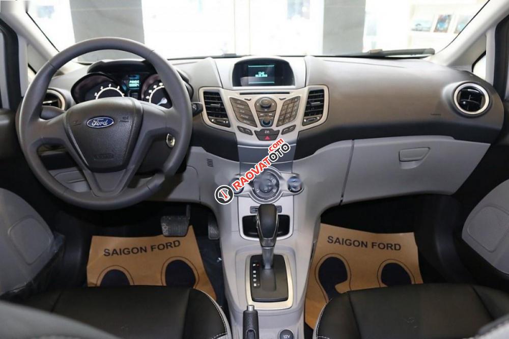 Cần bán xe Ford Fiesta 1.5L Titanium năm 2018, màu bạc, giá tốt-0