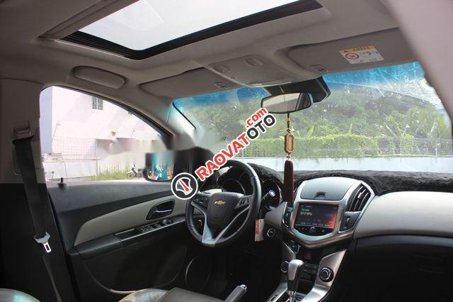 Cần bán xe Chevrolet Cruze LTZ 1.8 năm 2016, màu đen xe gia đình, giá chỉ 538 triệu-4