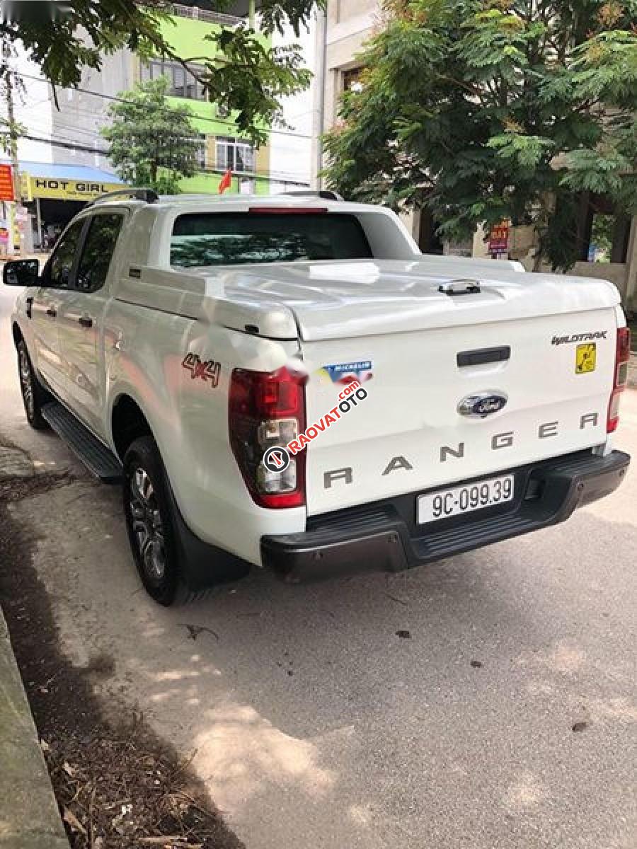 Bán xe Ford Ranger Wildtrack sản xuất năm 2015, màu trắng-3