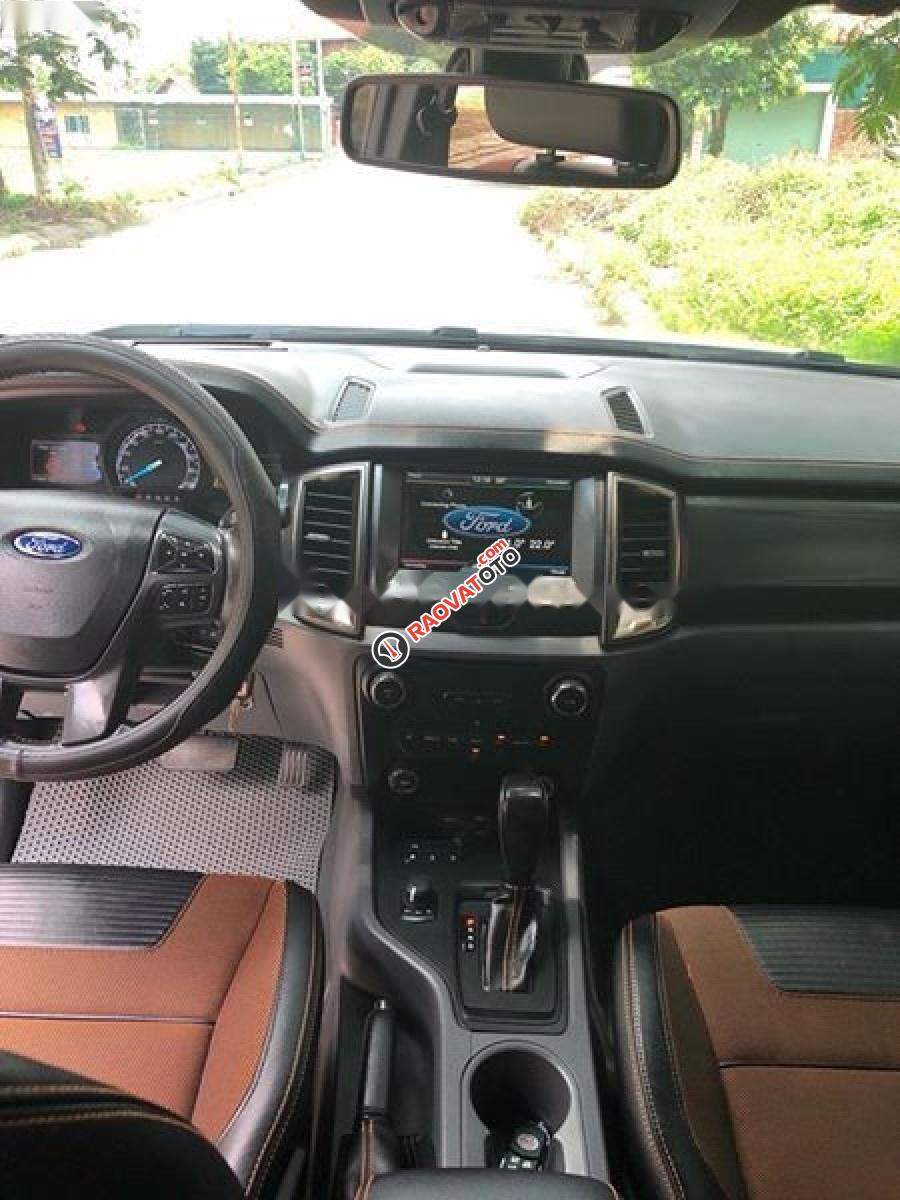 Bán xe Ford Ranger Wildtrack sản xuất năm 2015, màu trắng-5