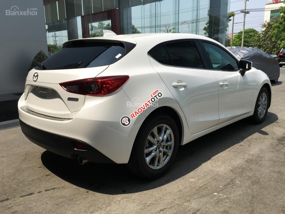 Bán Mazda 3 giá ưu đãi tháng 3, hỗ trợ trả góp, xe giao nhanh, thủ tục nhanh gọn, liên hệ 01665 892 196-6