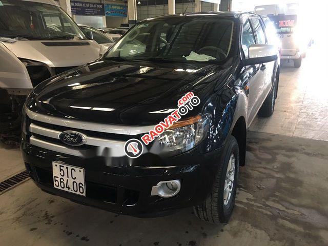 Cần bán xe Ford Ranger XL sản xuất 2015, màu đen-0