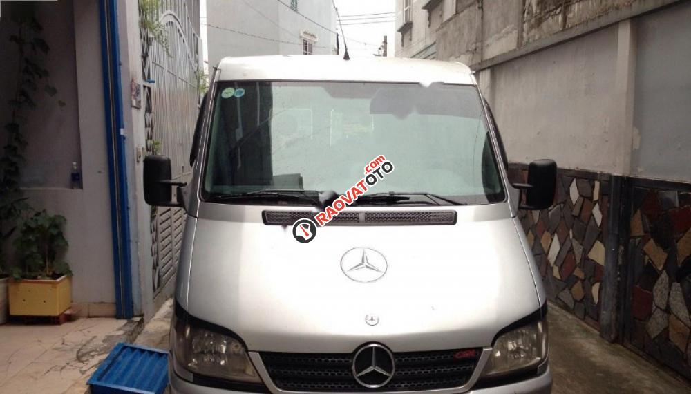 Cần bán Mercedes Sprinter 2.2MT 2013, màu bạc-4