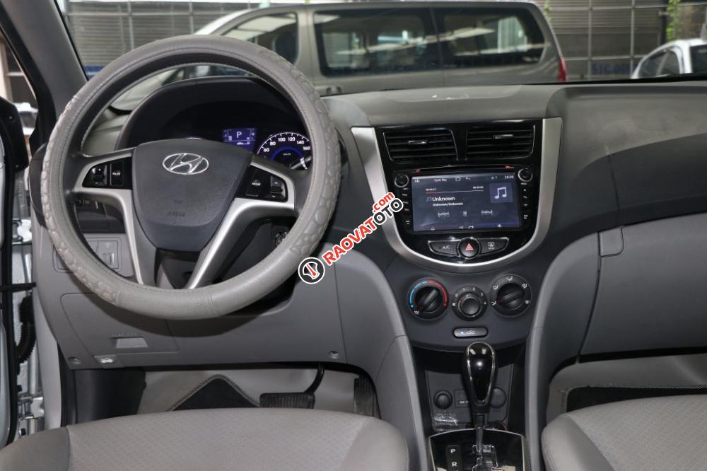 Cần bán xe Hyundai Accent blue 1.4AT đời 2013, màu bạc, xe nhập, 438tr-14