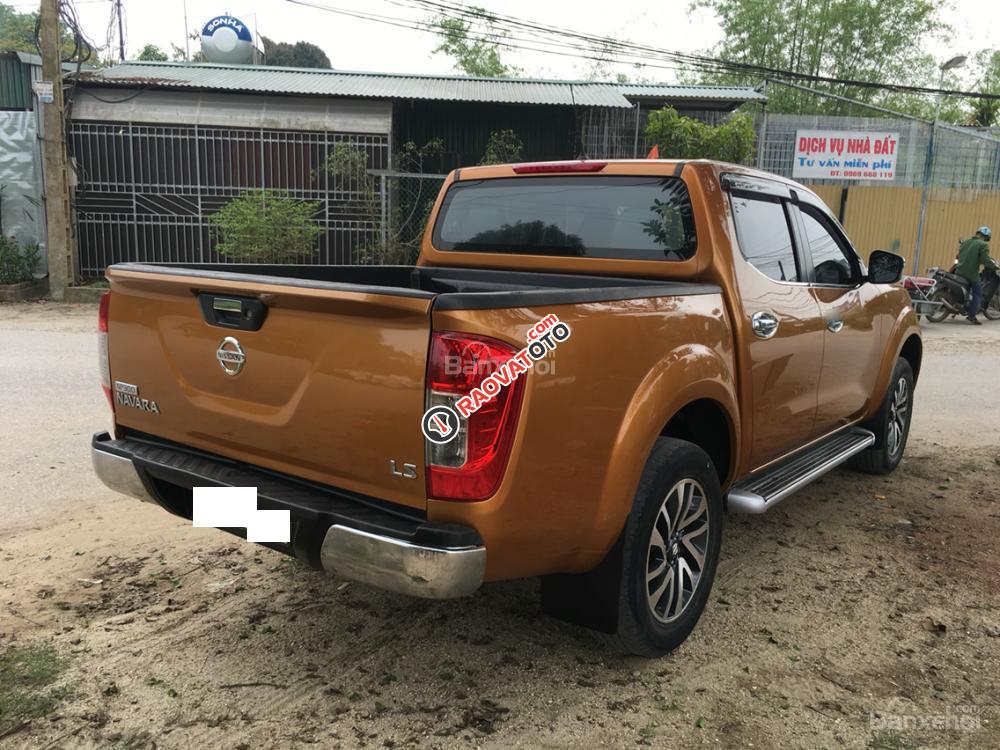 Bán xe Nissan Navara đời 2015 màu vàng đồng, giá chỉ 560 triệu, xe nhập-15
