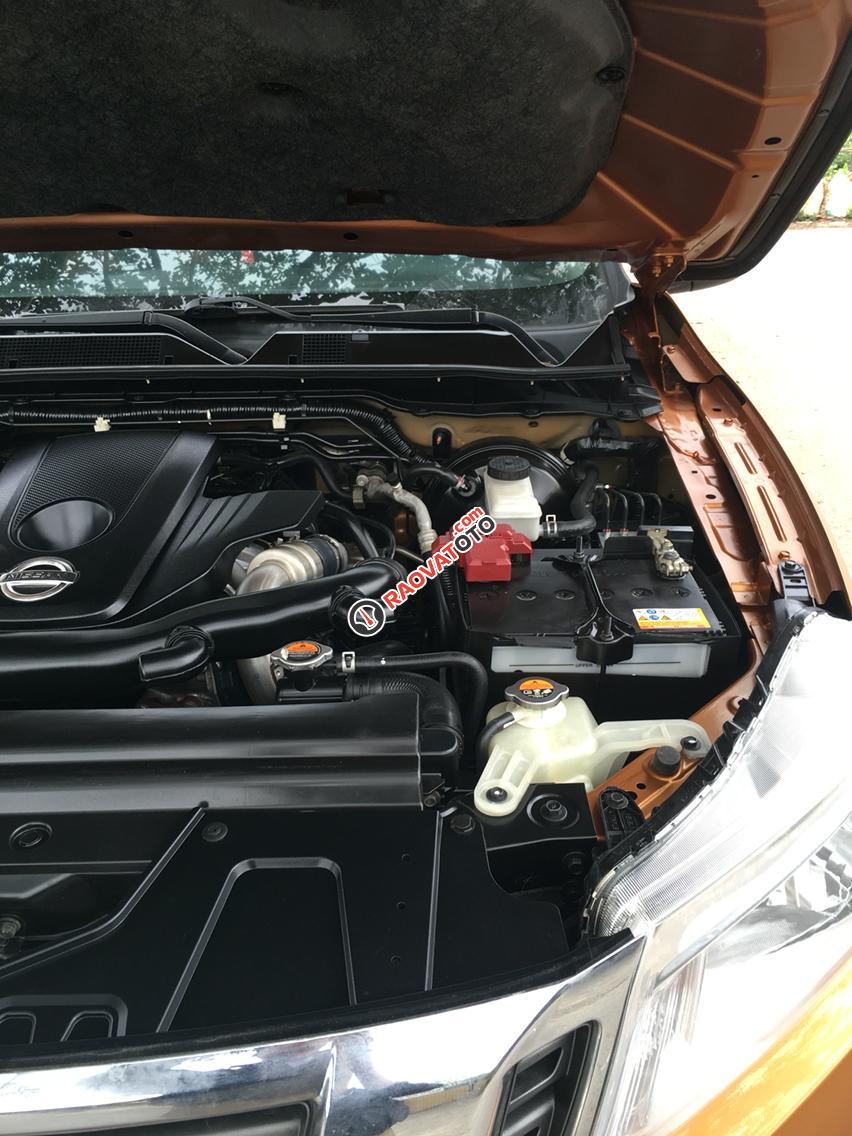 Bán xe Nissan Navara đời 2015 màu vàng đồng, giá chỉ 560 triệu, xe nhập-3