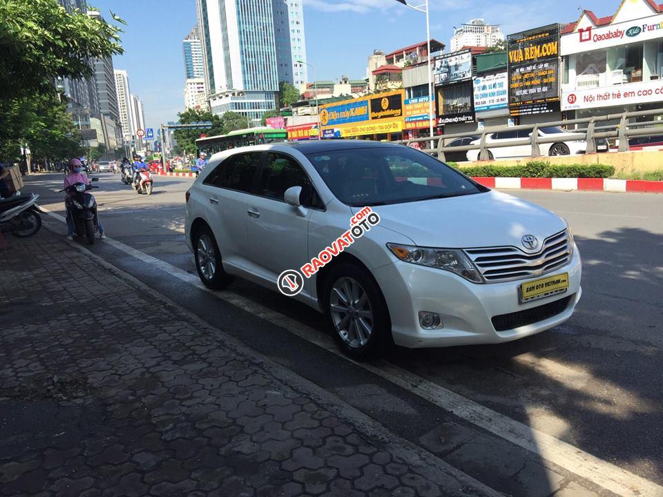 Bán Toyota Venza 2.7 AT đời 2010, màu trắng, xe nhập, 845tr-1