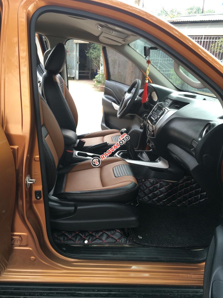 Bán xe Nissan Navara đời 2015 màu vàng đồng, giá chỉ 560 triệu, xe nhập-16