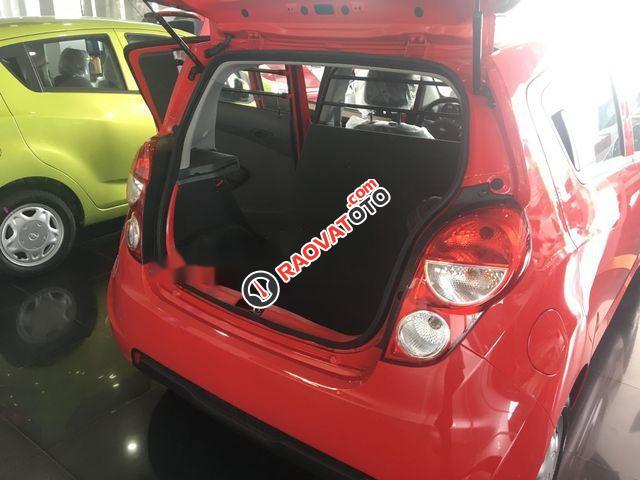 Bán Chevrolet Spark Duo đời 2017, màu đỏ, giá 279tr-0