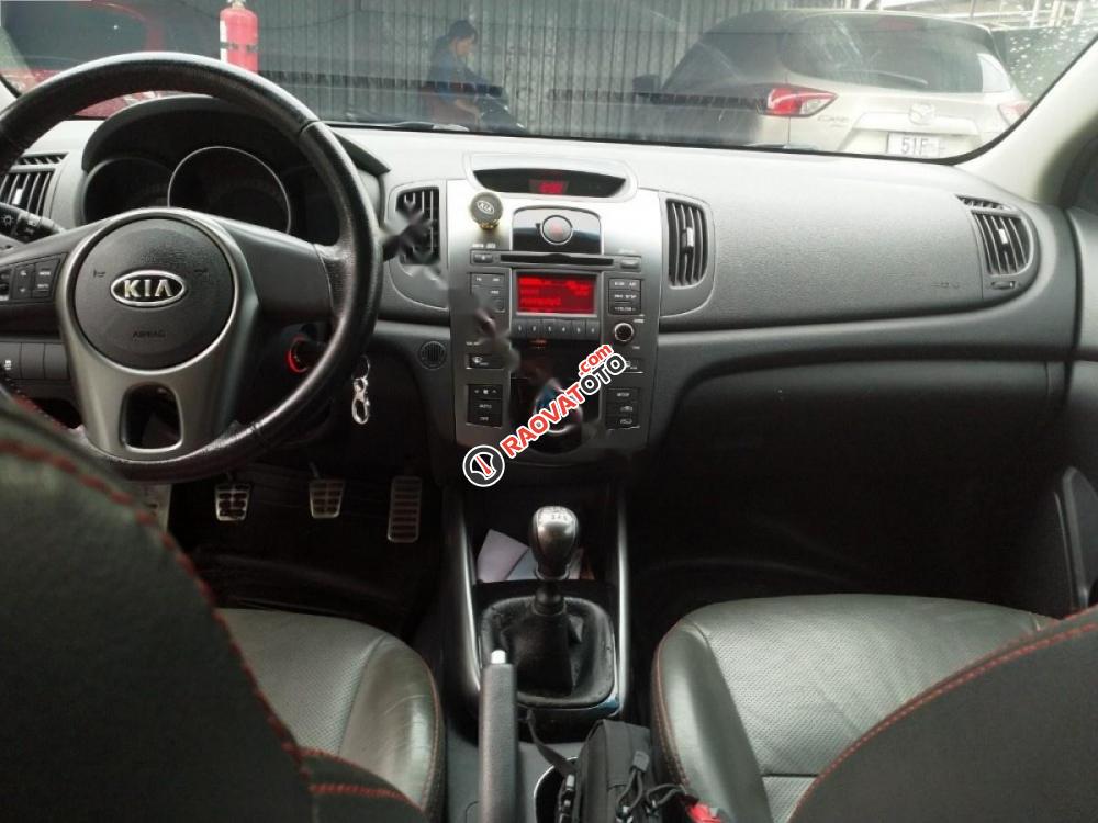 Cần bán xe Kia Forte EX đời 2012, màu bạc, giá 386tr-5