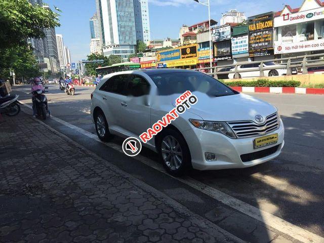 Cần bán gấp Toyota Venza 2.7 AT 2010, màu trắng giá cạnh tranh-0