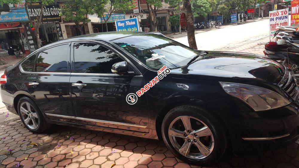 Cần bán xe Nissan Teana 2.0 sản xuất năm 2010, màu đen, nhập khẩu nguyên chiếc xe gia đình-2