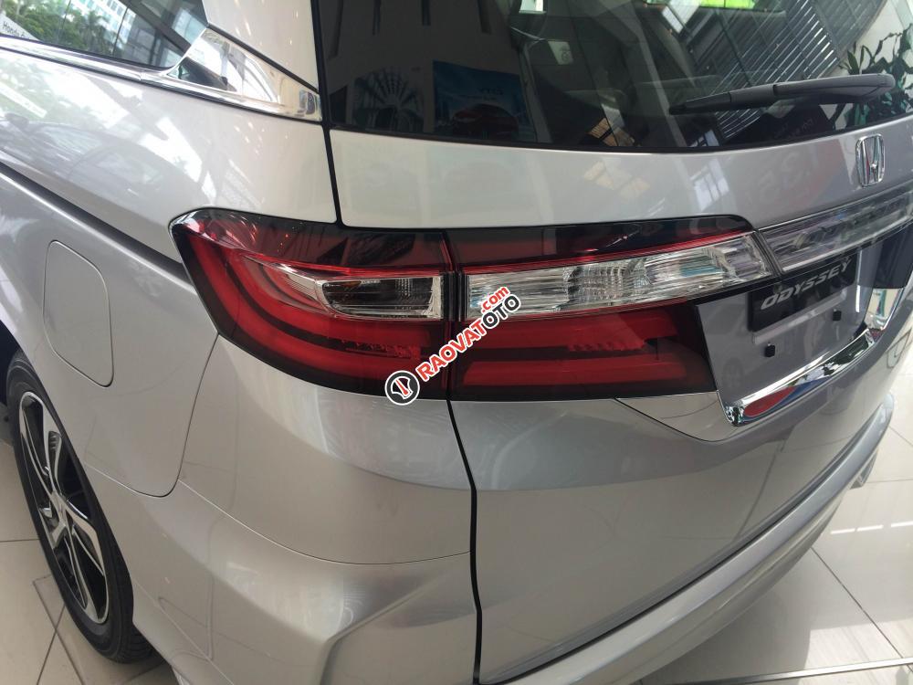 Honda ô tô Mỹ Đình - Bán Honda Odyssey 2.4 AT 2016 nhập khẩu ưu đãi hấp dẫn. LH Hotline: 0978776360-5