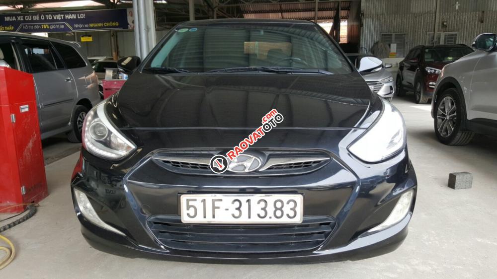 Bán Hyundai Accent Blue 1.4AT màu đen VIP số tự động nhập Hàn Quốc 2013 biển Sài Gòn-1