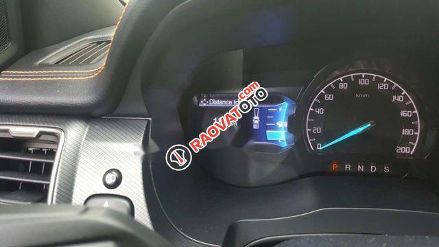 Bán ô tô Ford Ranger Wildtrack đời 2016, màu xám như mới, giá tốt-0