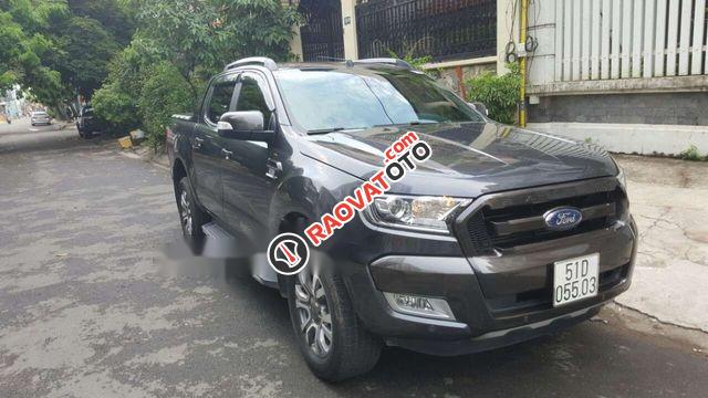 Bán ô tô Ford Ranger Wildtrack đời 2016, màu xám như mới, giá tốt-2