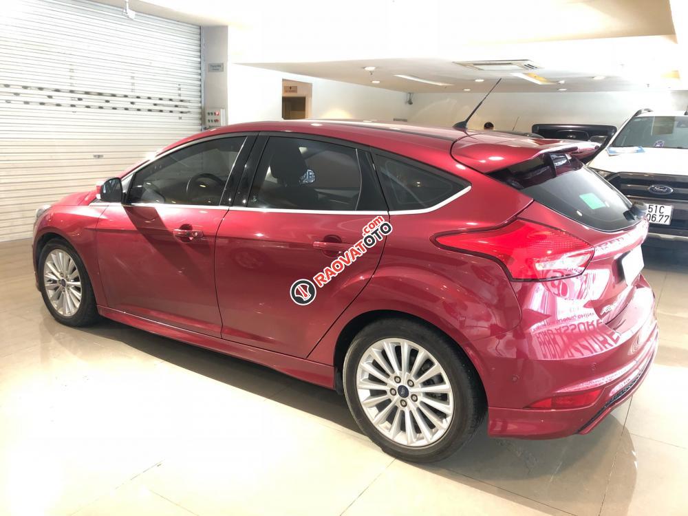 Cần bán xe Ford Focus 1.5L Ecoboost sản xuất 2016, vay ngân hàng 70%-8
