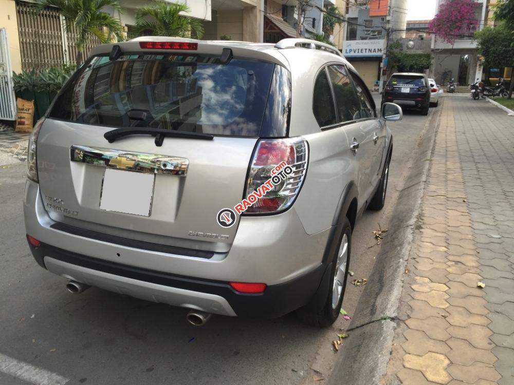 Cần bán xe Chevrolet Captiva LT số sàn 2010, màu bạc-11