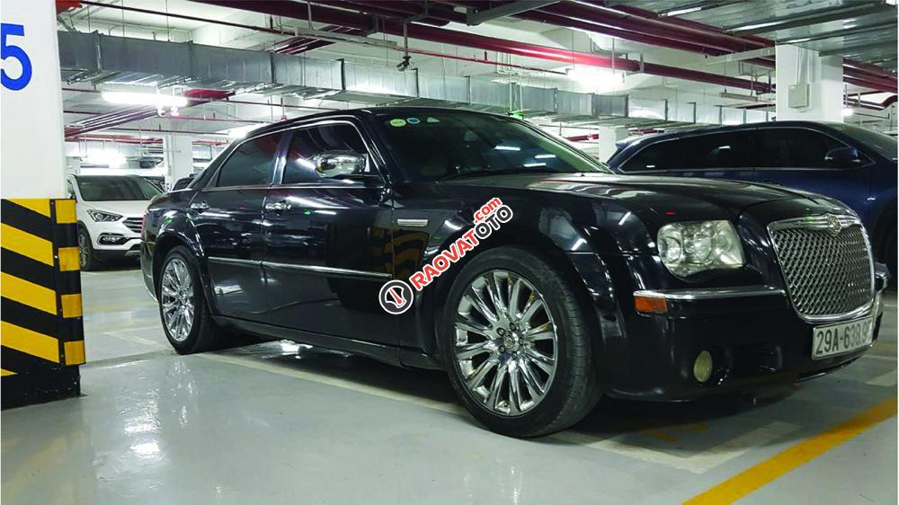 Cần bán lại xe Chrysler 300C 2009, màu đen, nhập khẩu nguyên chiếc chính chủ-3