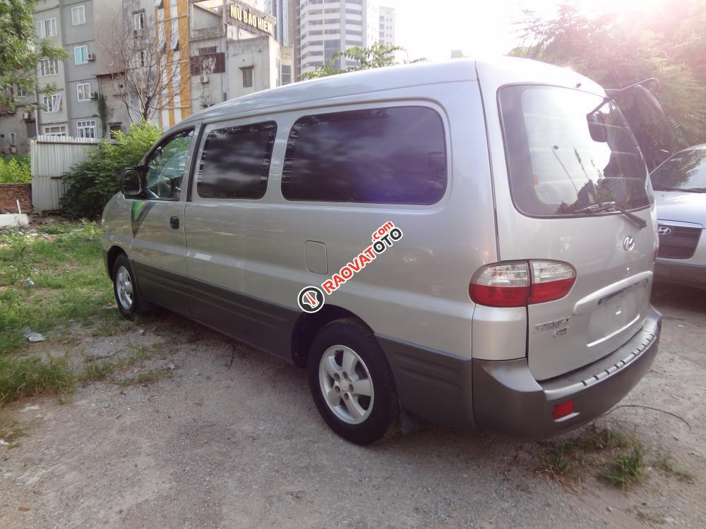 Bán ô tô Hyundai Starex GRX đời 2004, 3 chỗ 1000kg, màu bạc, nhập khẩu nguyên chiếc-3