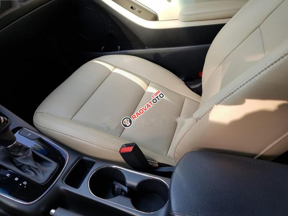 Bán ô tô Kia Cerato Signature 2.0 AT năm sản xuất 2017, màu trắng, giá tốt-1