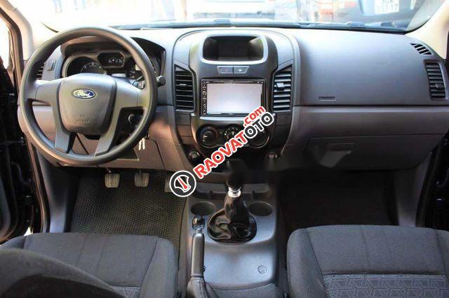 Cần bán lại xe Ford Ranger XL 4x4MT sản xuất 2015, màu đen, giá chỉ 565 triệu-2