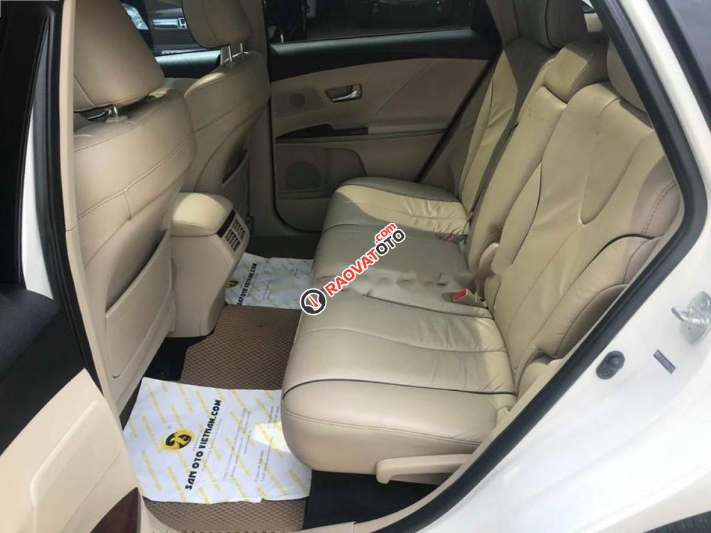 Cần bán gấp Toyota Venza 2.7 AT 2010, màu trắng, xe nhập, 845 triệu-4