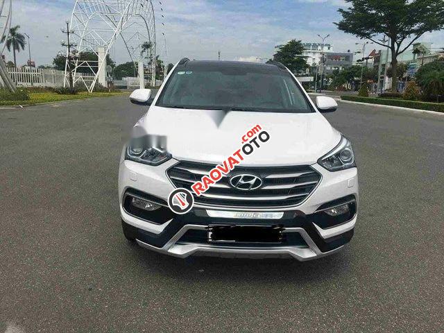 Bán Hyundai Santa Fe 2.2 năm sản xuất 2016, màu trắng, giá tốt-0
