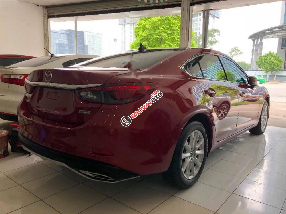 Cần bán Mazda 6 2.0L sản xuất năm 2017, màu đỏ, giá tốt-2