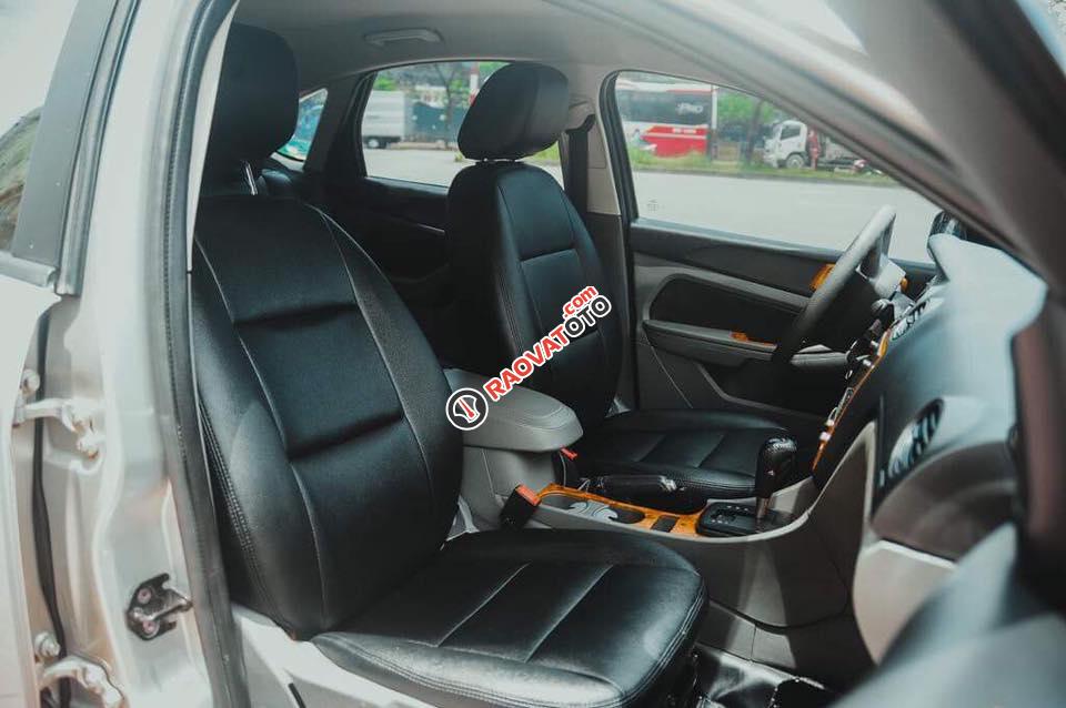 Bán xe Ford Focus 1.8 năm sản xuất 2010, màu bạc, 355 triệu-5