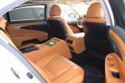 Cần bán xe Lexus LS600L năm sản xuất 2015, màu trắng, nhập khẩu nguyên chiếc-8