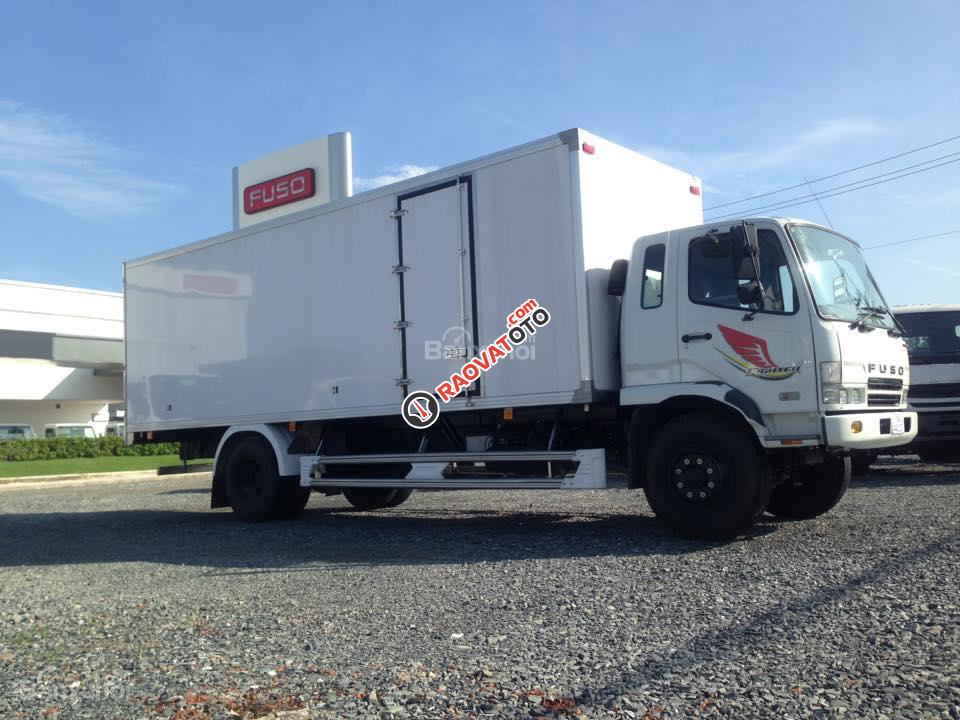 Bán xe tải Fuso 8 tấn thùng kín, giá tốt, xe giao ngay-6