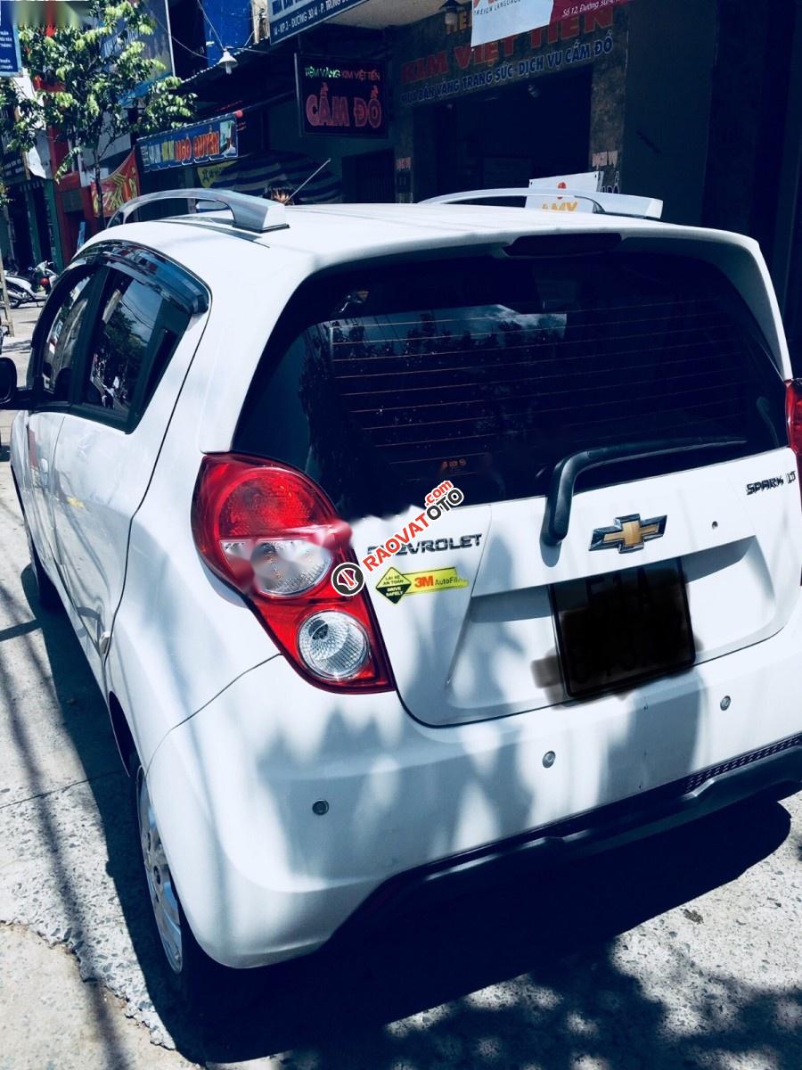 Cần bán xe Chevrolet Spark LT 1.0 MT đời 2014, màu trắng-5