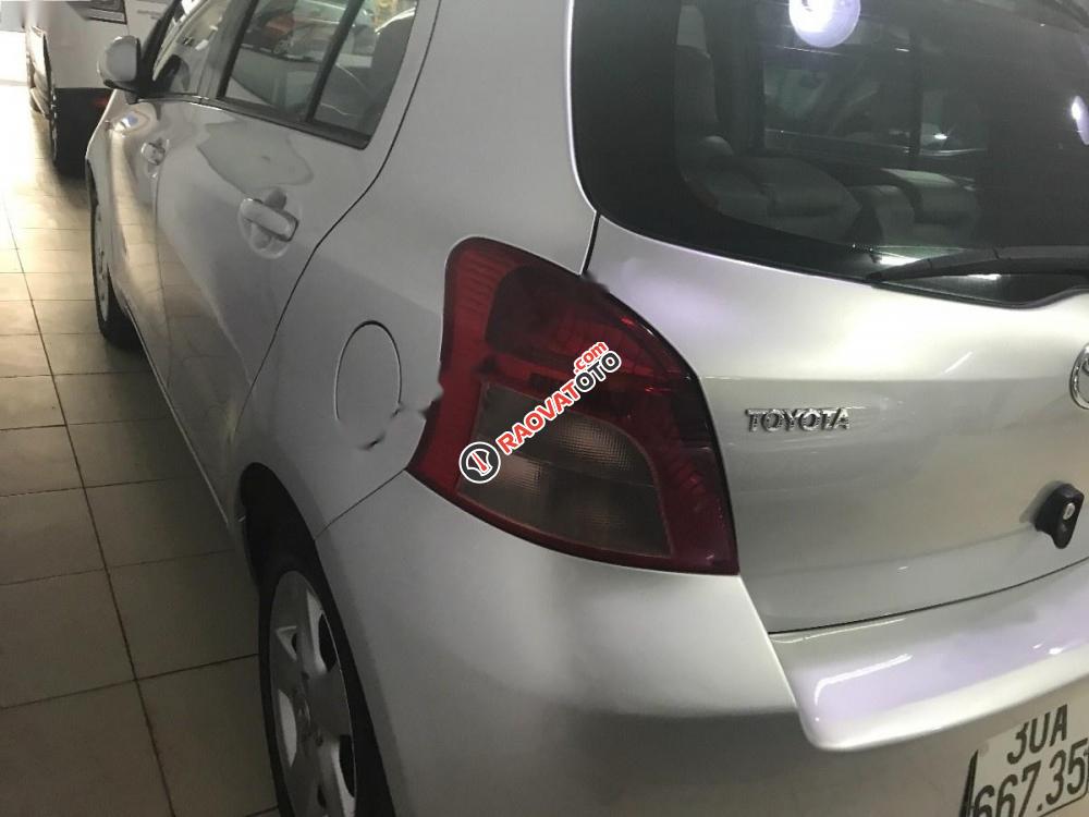 Cần bán xe Toyota Yaris 1.3 năm 2007, màu bạc, xe nhập chính chủ, 345 triệu-4