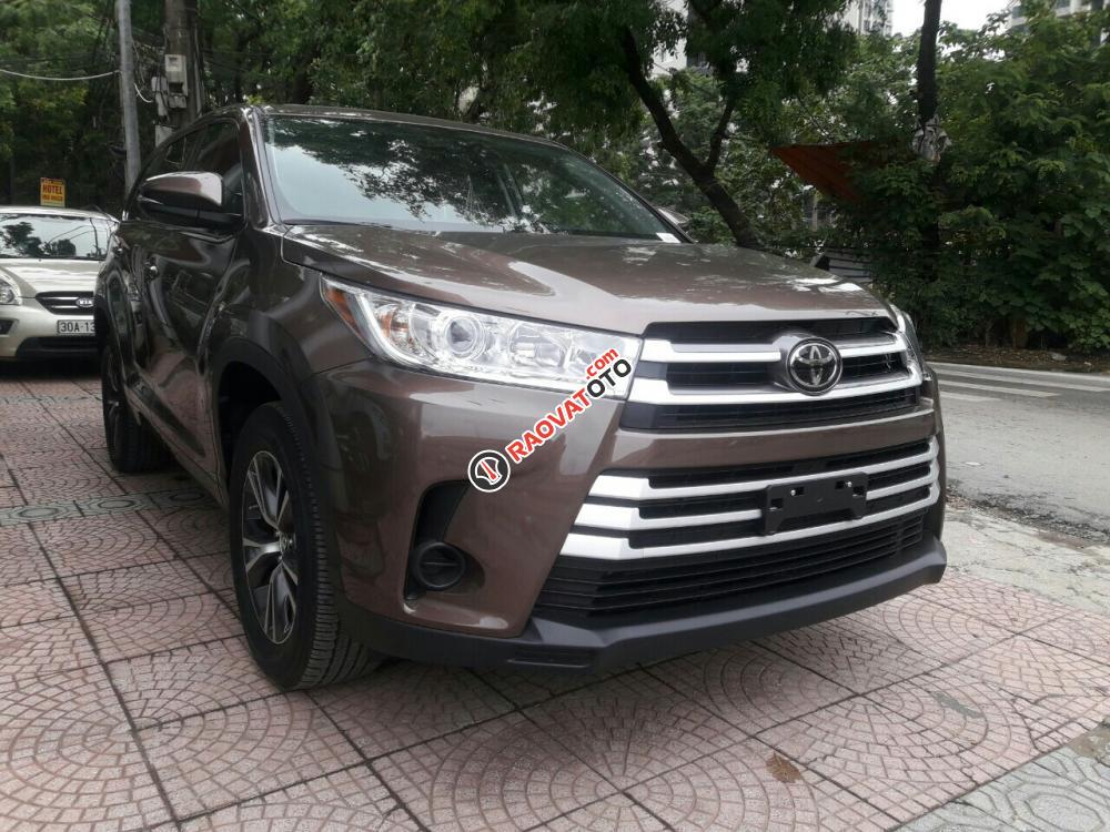 Bán ô tô Toyota Highlander LE sản xuất 2017, màu nâu, xe mới nhập khẩu Mỹ-7