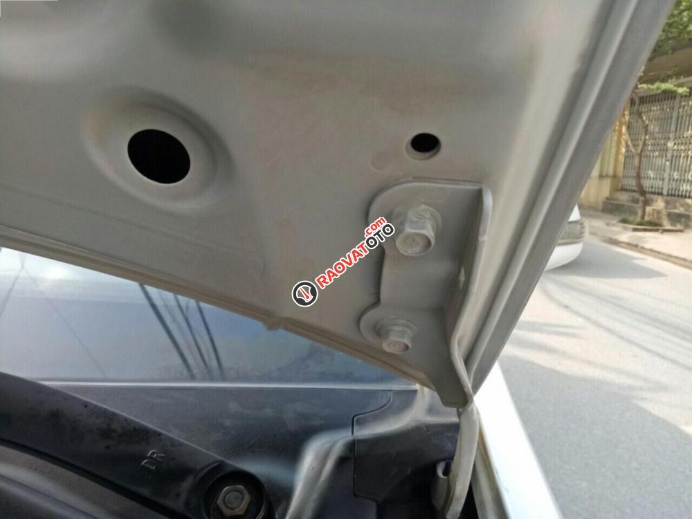 Cần bán xe Kia Carens SX 2.0AT 2012, màu trắng chính chủ, giá 415tr-6