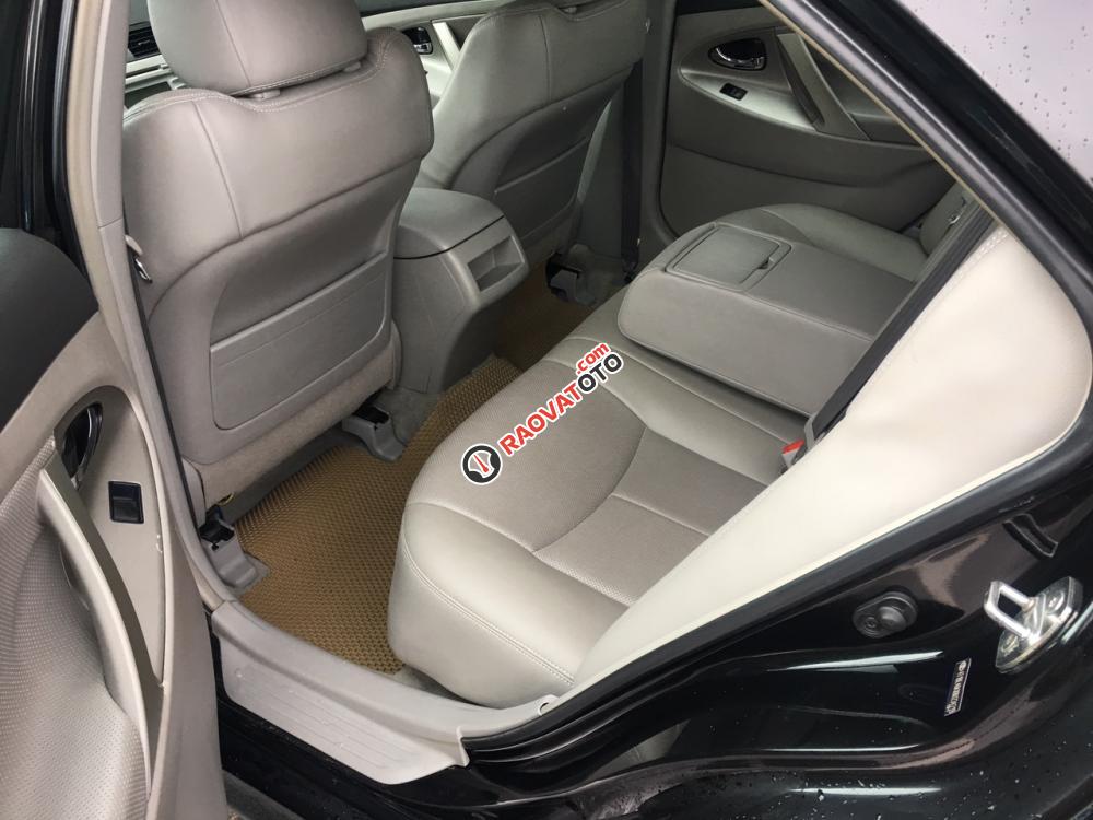 Cần bán xe Toyota Camry SE đời 2008 màu đen, xe chính chủ, giá tốt-3