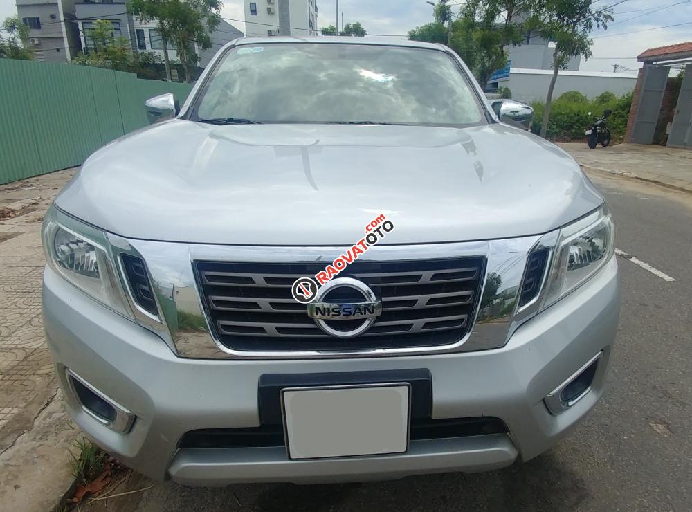 Bán xe bán tải Nissan Navara NP300 SL đời 2016, màu bạc, số sàn. Giá 605 triệu-3