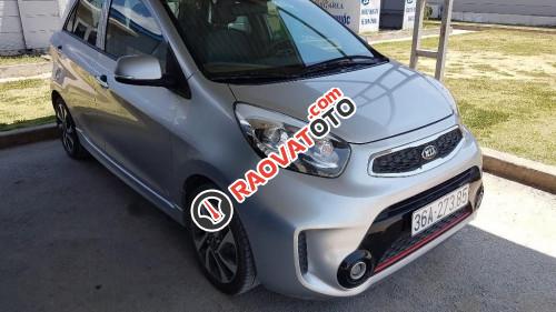 Bán xe Kia Picanto 1.25l AT 2017, màu bạc, giá 320tr-6