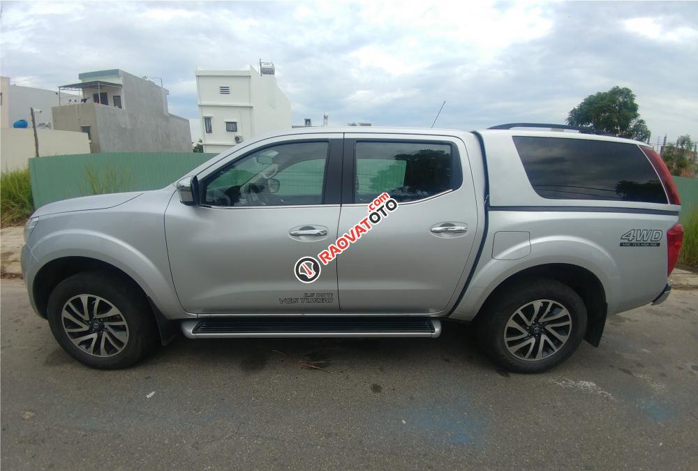 Bán xe bán tải Nissan Navara NP300 SL đời 2016, màu bạc, số sàn. Giá 605 triệu-2