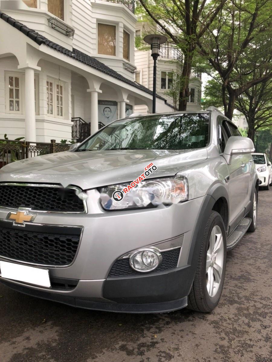 Bán ô tô Chevrolet Captiva LTZ sản xuất năm 2011, màu bạc -1