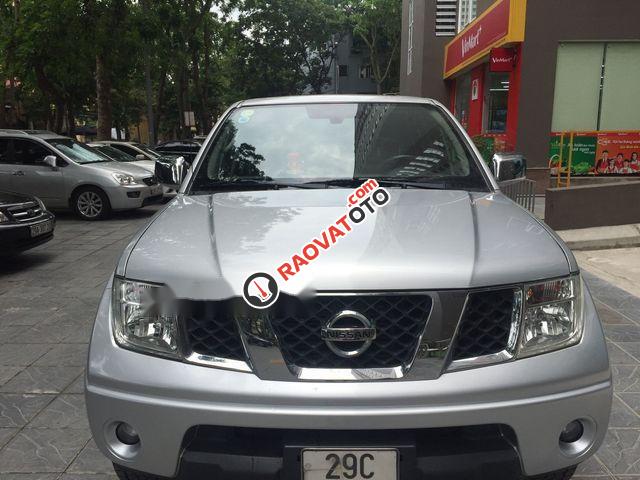 Cần bán gấp Nissan Navara 2.5 LE 2014, màu bạc chính chủ giá cạnh tranh-1