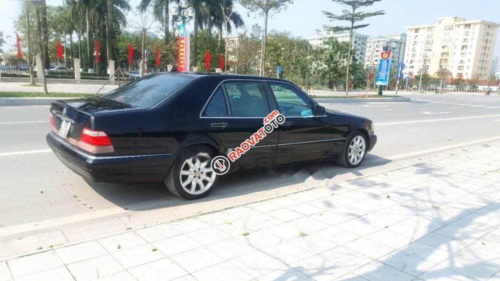 Cần bán gấp Mercedes S500 1995, màu đen, nhập khẩu, giá 250tr-2