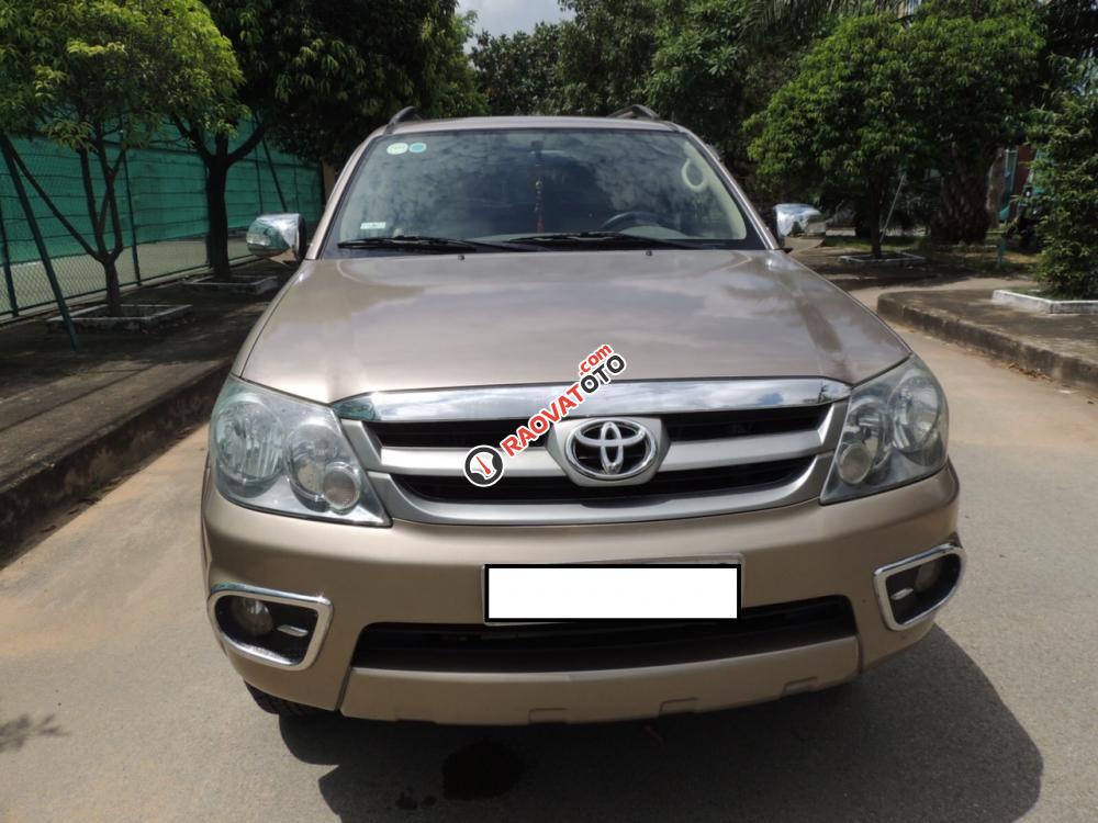 Cần bán Toyota Fortuner 2.7 AT SR5 đời 2008, xe nhập khẩu màu vàng cát-0