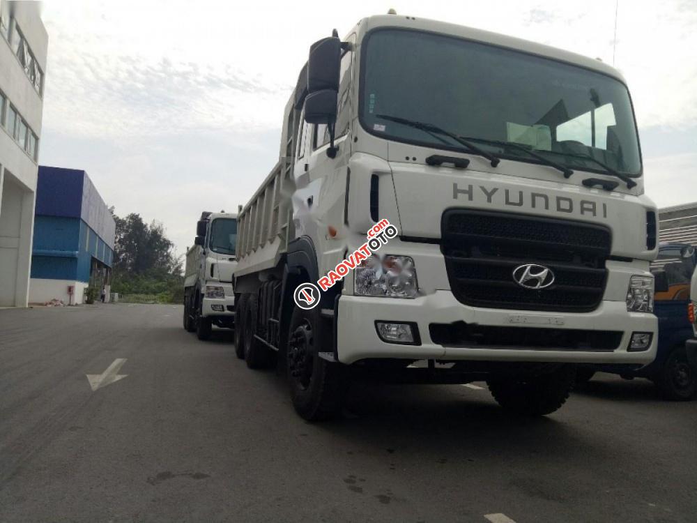 Bán Hyundai HD 270 đời 2016, màu trắng, nhập khẩu nguyên chiếc-6