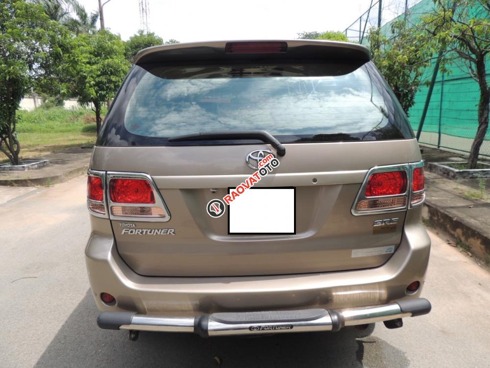 Cần bán Toyota Fortuner 2.7 AT SR5 đời 2008, xe nhập khẩu màu vàng cát-1