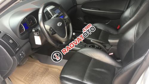 Bán xe Hyundai i30 AT đời 2009, màu bạc chính chủ-3