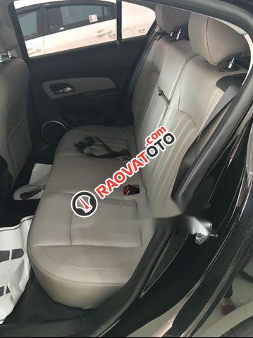 Bán xe Chevrolet Cruze LTZ AT 2016, màu đen-2