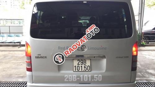 Cần bán xe Toyota Hiace MT đời 2008, màu bạc-1